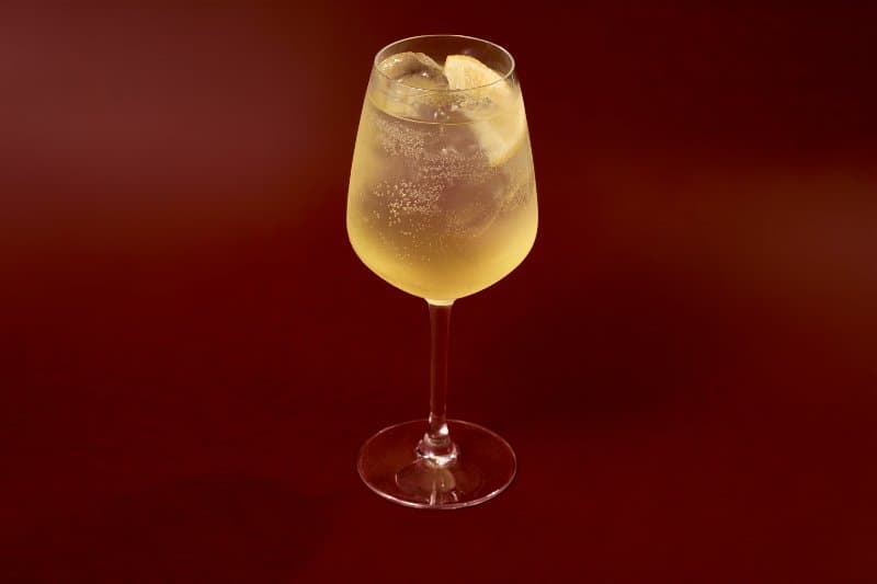 Limoncello Spritz